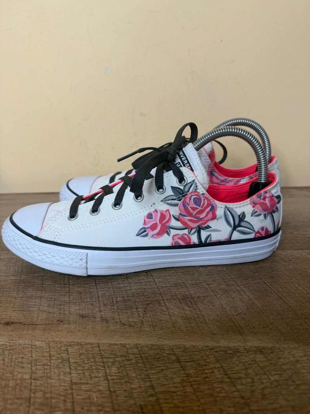 Converse Chuck Taylor All Star OX Shoes Sneakers size 6 youth floral